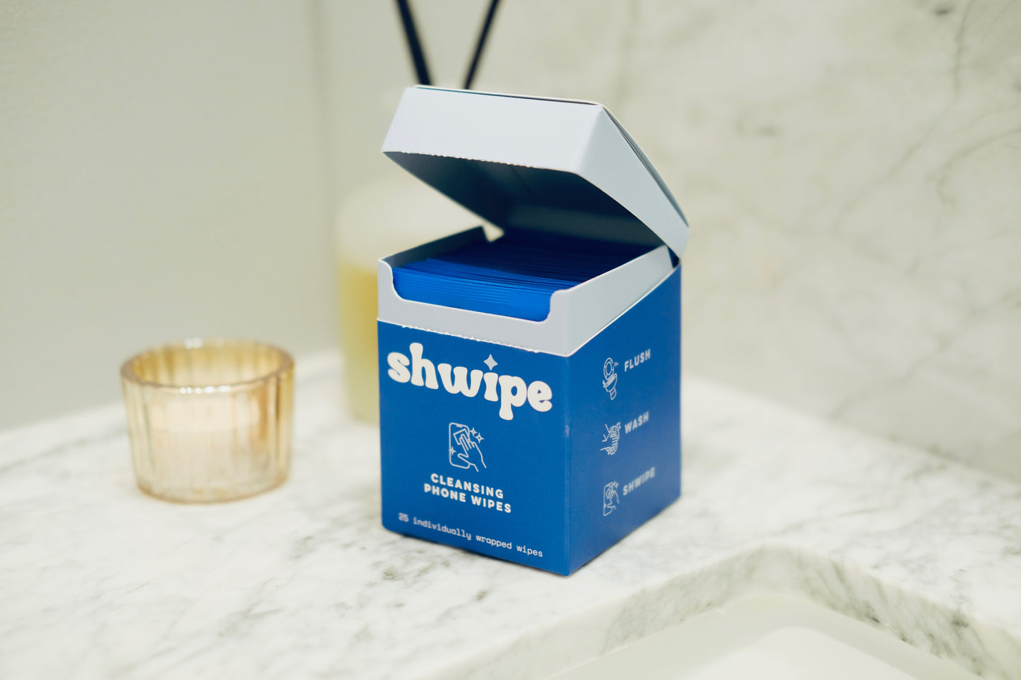 Phone cleansing wipes